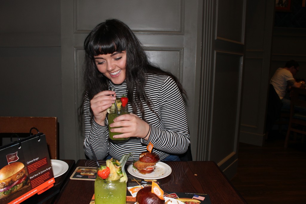 Glasgowist Anna Gallagher samples the new menu at Hard Rock Cafe 