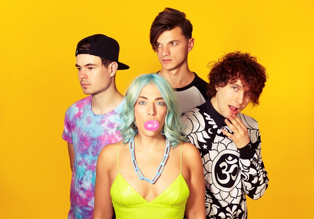 Vukovi Album Web JPEG No Filter03 (W)