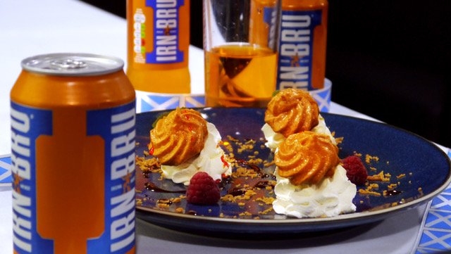 Alternative presentation for a Glasgow Mess