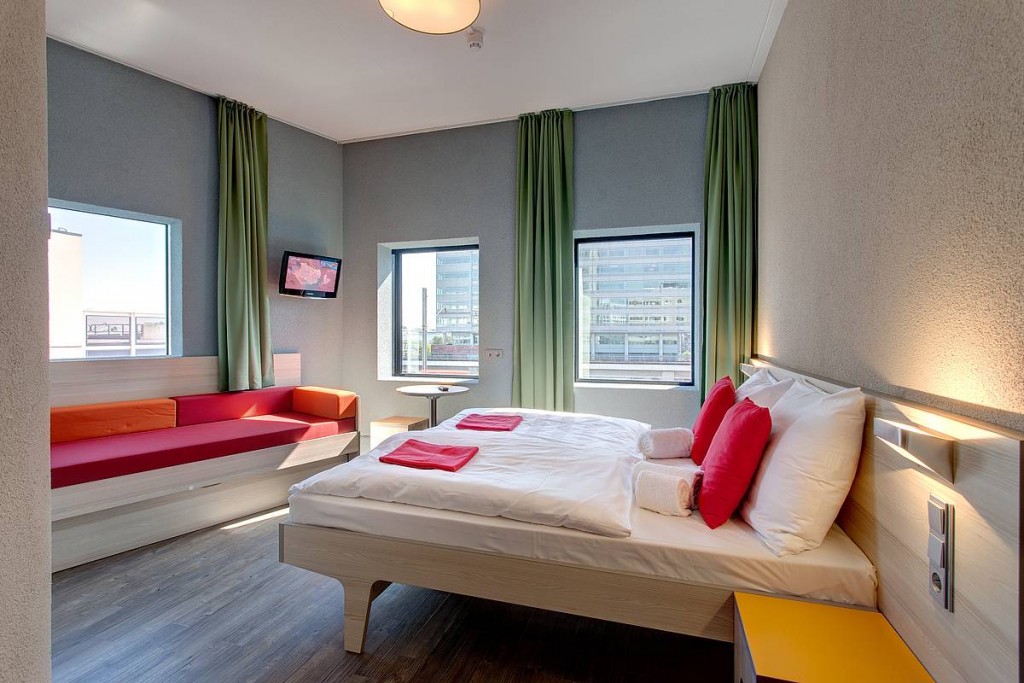 double-room-amsterdam-expansion-dac293c