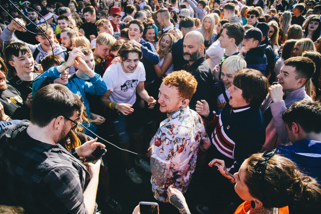 Frank Carter and the Rattlesnakes